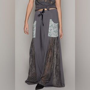 176B. Lace Printed Fabric Contrast Wide Leg Pants - Charcoal